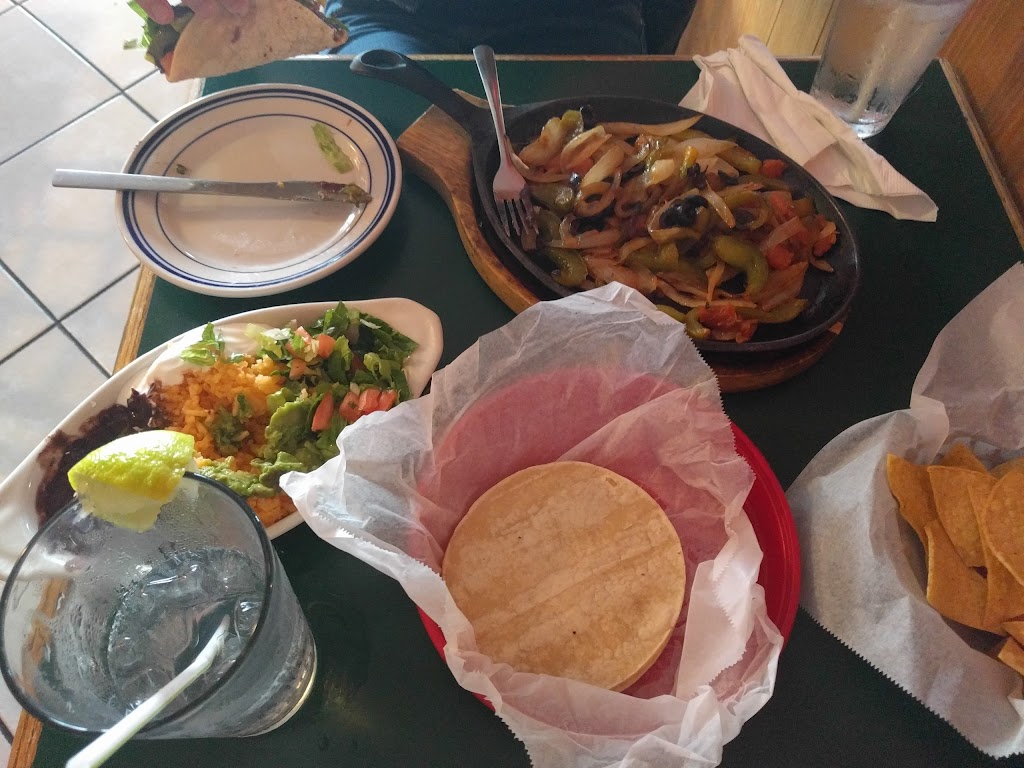 El Mariachi Restaurant | 5770 Easton Rd, Plumsteadville, PA 18949 | Phone: (215) 766-9130