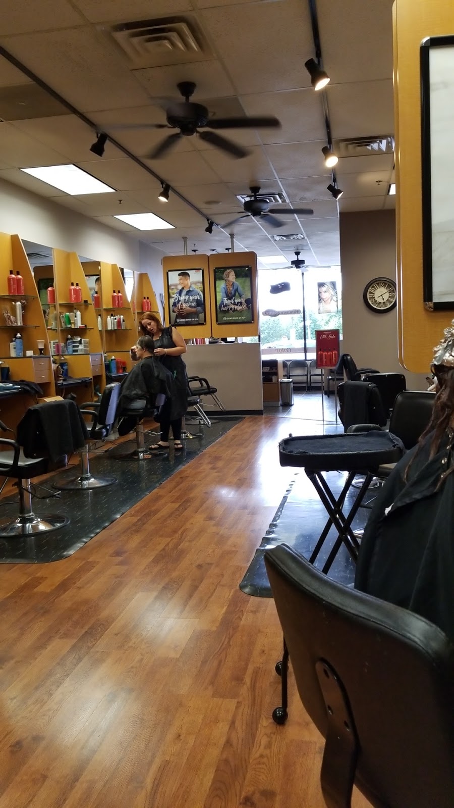 Fantastic Sams Cut & Color | 450 Amwell Rd, Hillsborough Township, NJ 08844 | Phone: (908) 281-0148