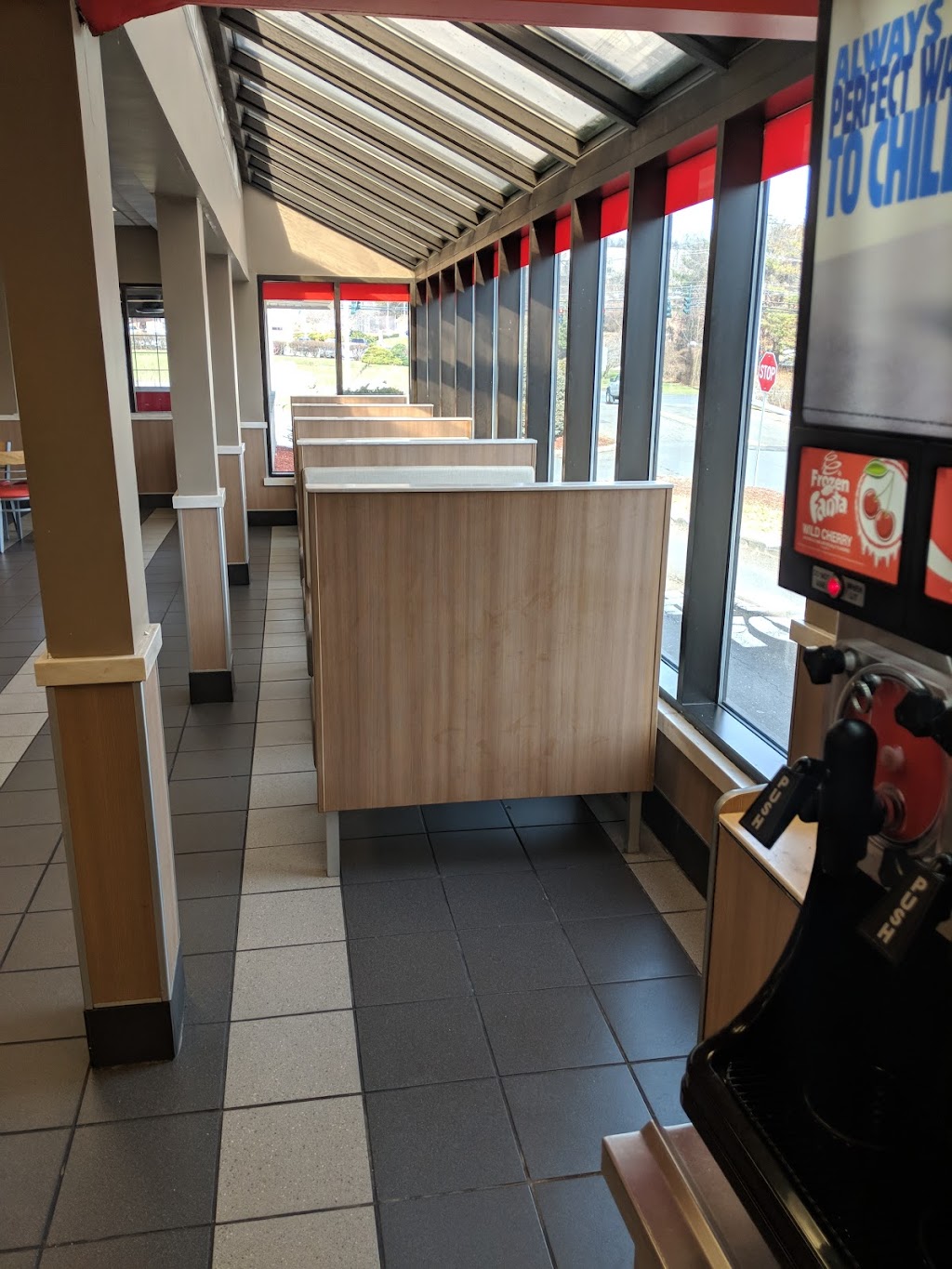 Burger King | 902 Bridgeport Ave, Shelton, CT 06484 | Phone: (203) 929-7290