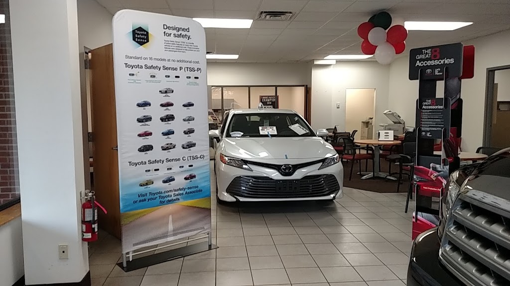 Toyota of Colchester | 100 Old Hartford Rd, Colchester, CT 06415 | Phone: (860) 537-2468