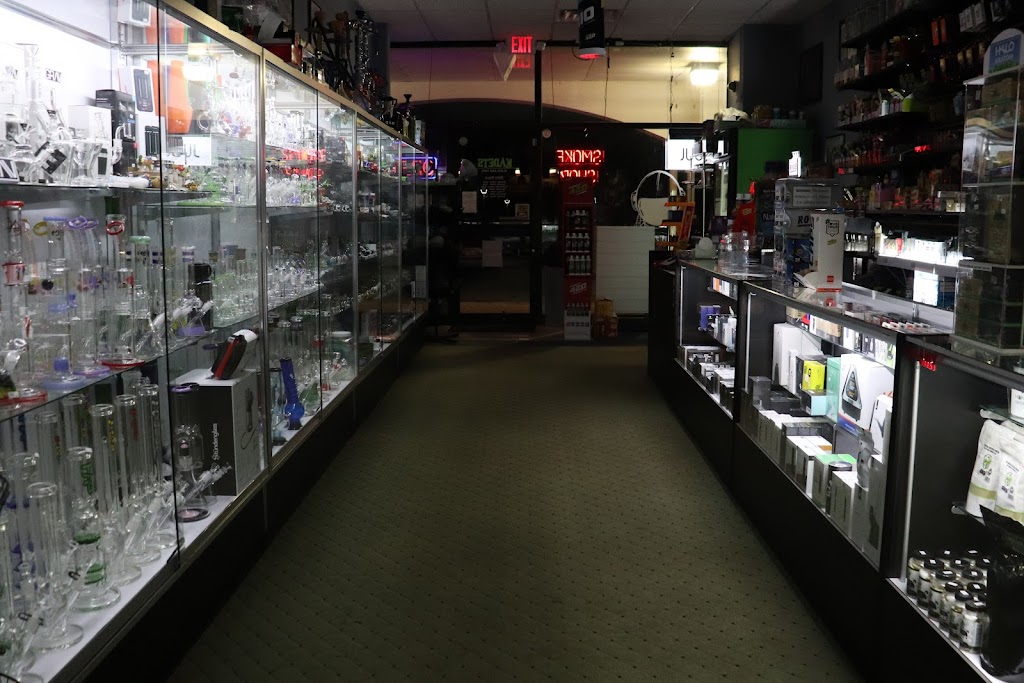 Kadets Glass & Vape | 1271 US-22 e7, Lebanon, NJ 08833 | Phone: (908) 287-7075