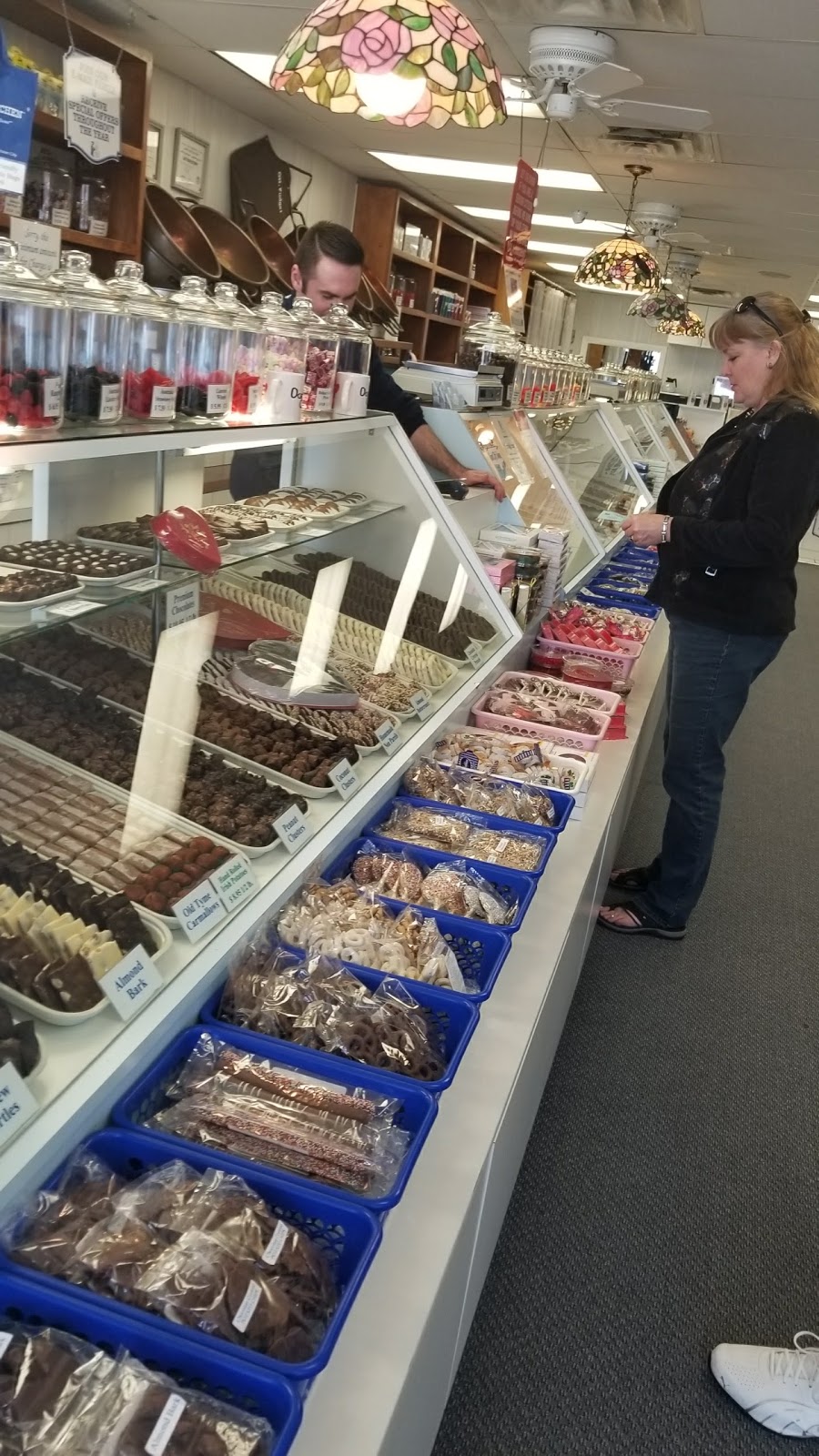 The Original Fudge Kitchen | 800 Boardwalk, Ocean City, NJ 08226 | Phone: (609) 398-7457