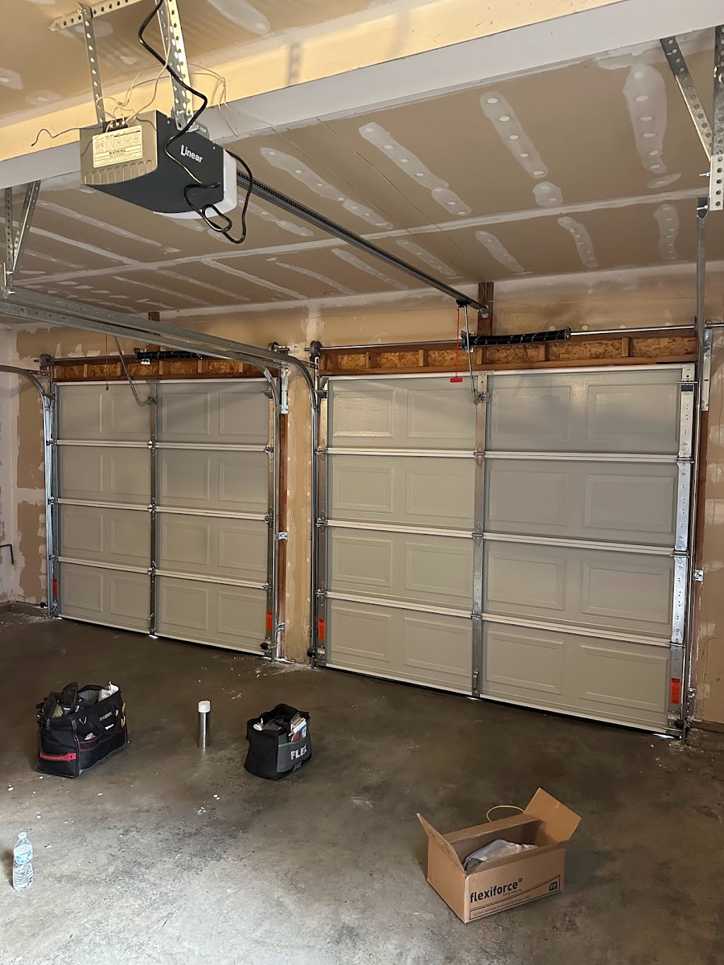 Moes Garage Door Repairs | 1600 Perrineville Rd, Monroe Township, NJ 08831 | Phone: (201) 986-6954