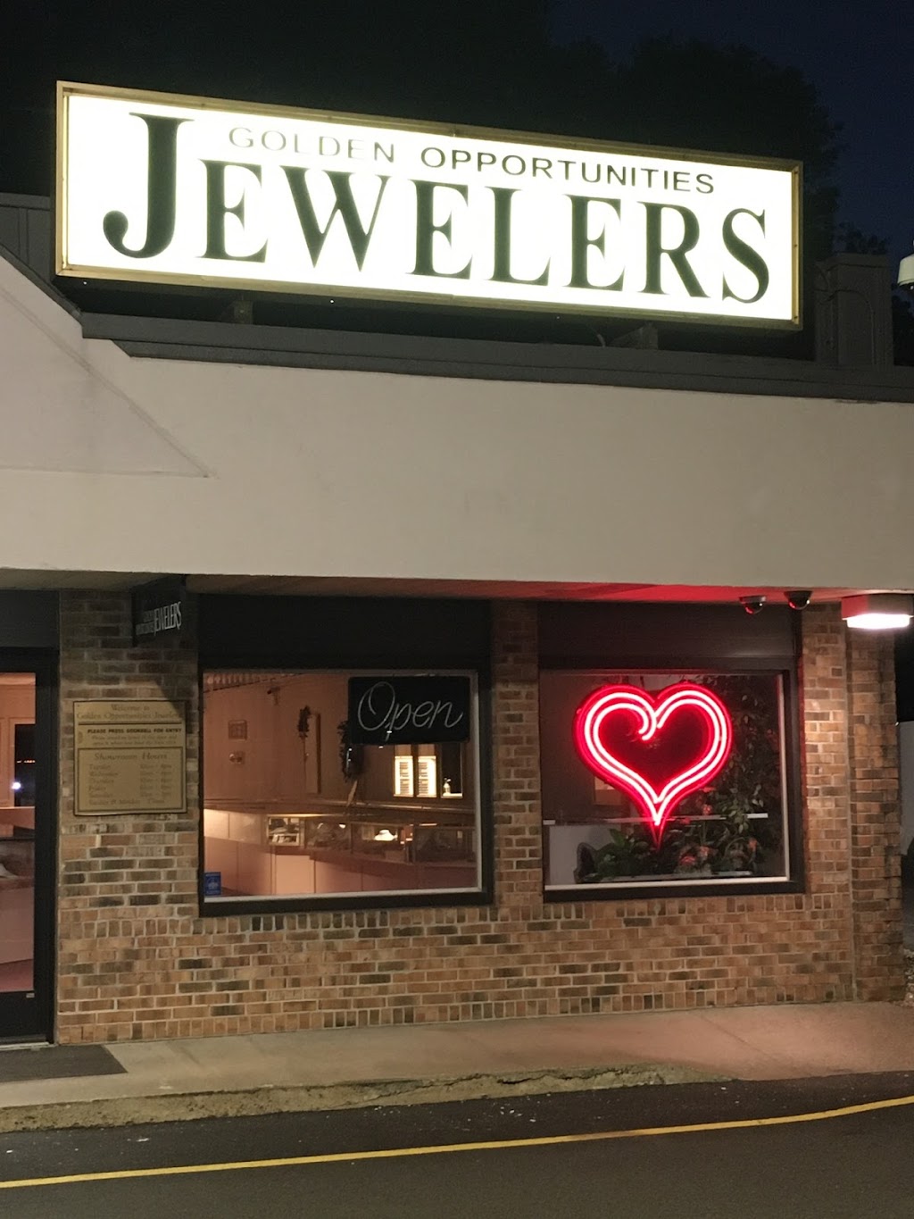 Golden Opportunities Jewelers | Shunpike Village Shopping Center, 781 Cromwell Ave, Rocky Hill, CT 06067 | Phone: (860) 721-8841