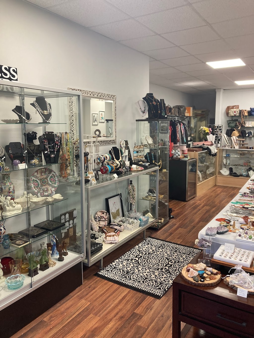 Timeless Treasures | 6 E Main St, Maple Shade, NJ 08052 | Phone: (856) 345-3391