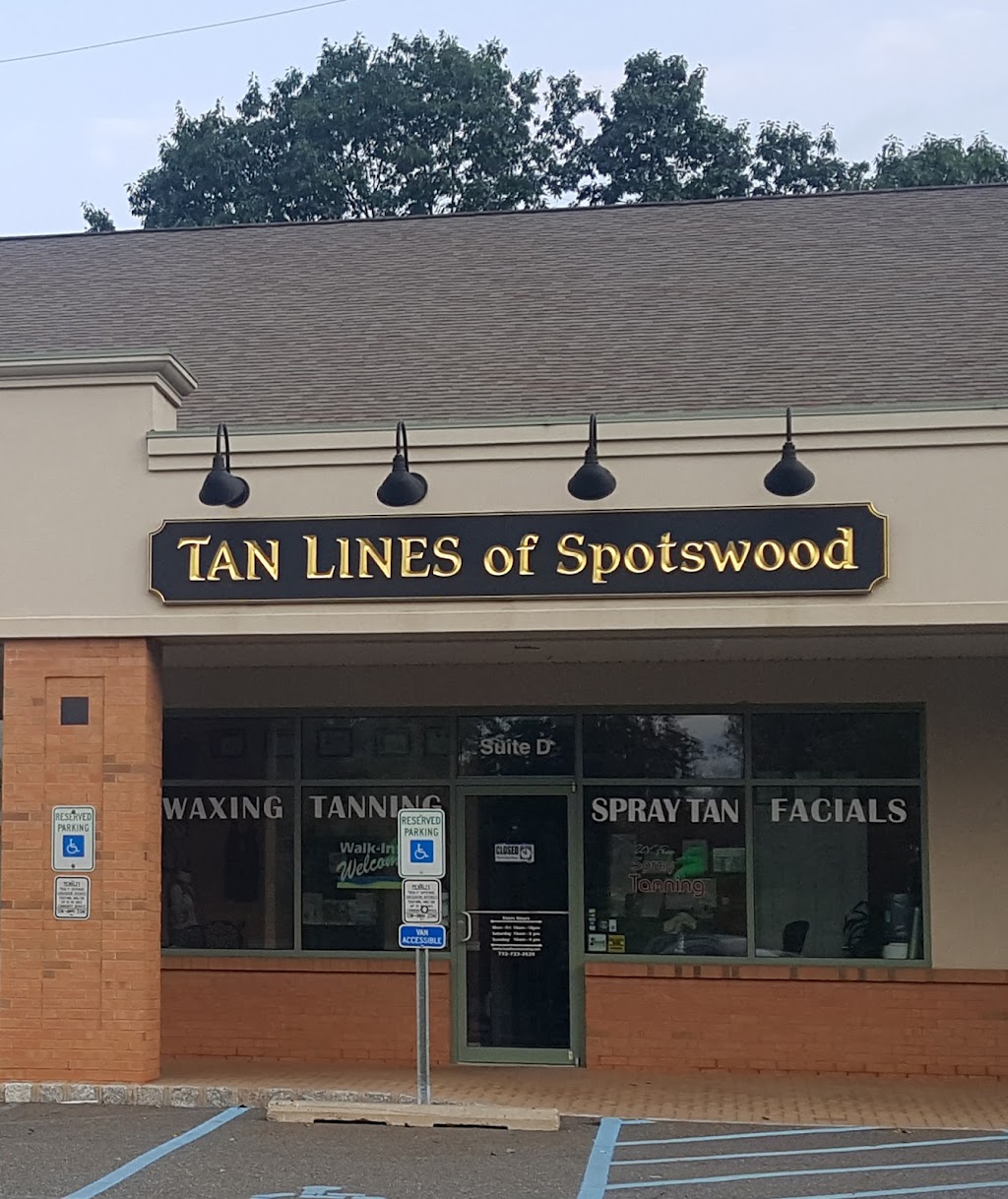Tan Lines Of Spotswood | Behind Dunkin Donuts, 404 Main St Suite D, Spotswood, NJ 08884 | Phone: (732) 723-3620