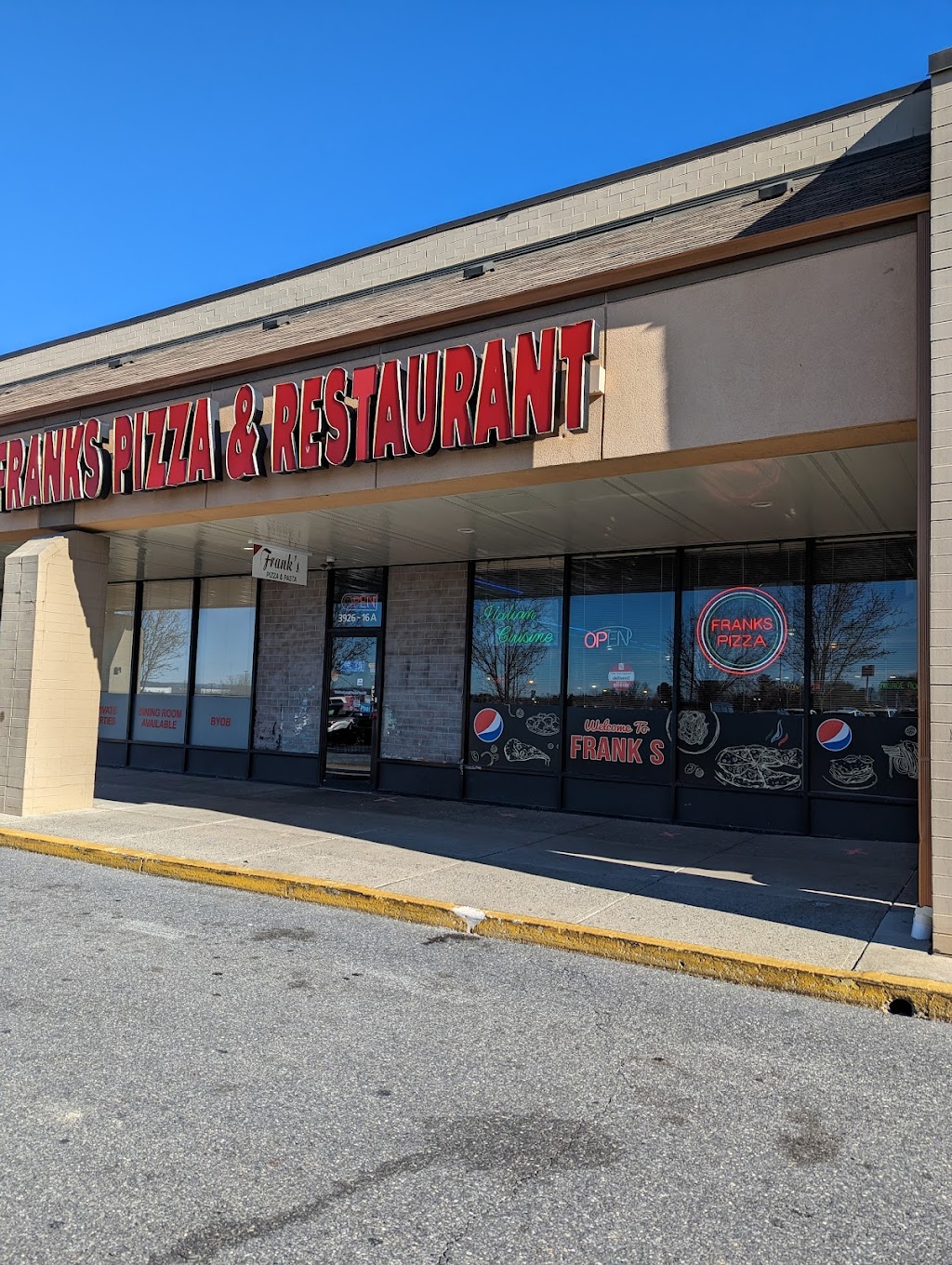 Franks Pizza & Restaurant | 3926 Nazareth Pike, Bethlehem, PA 18020 | Phone: (610) 867-2601