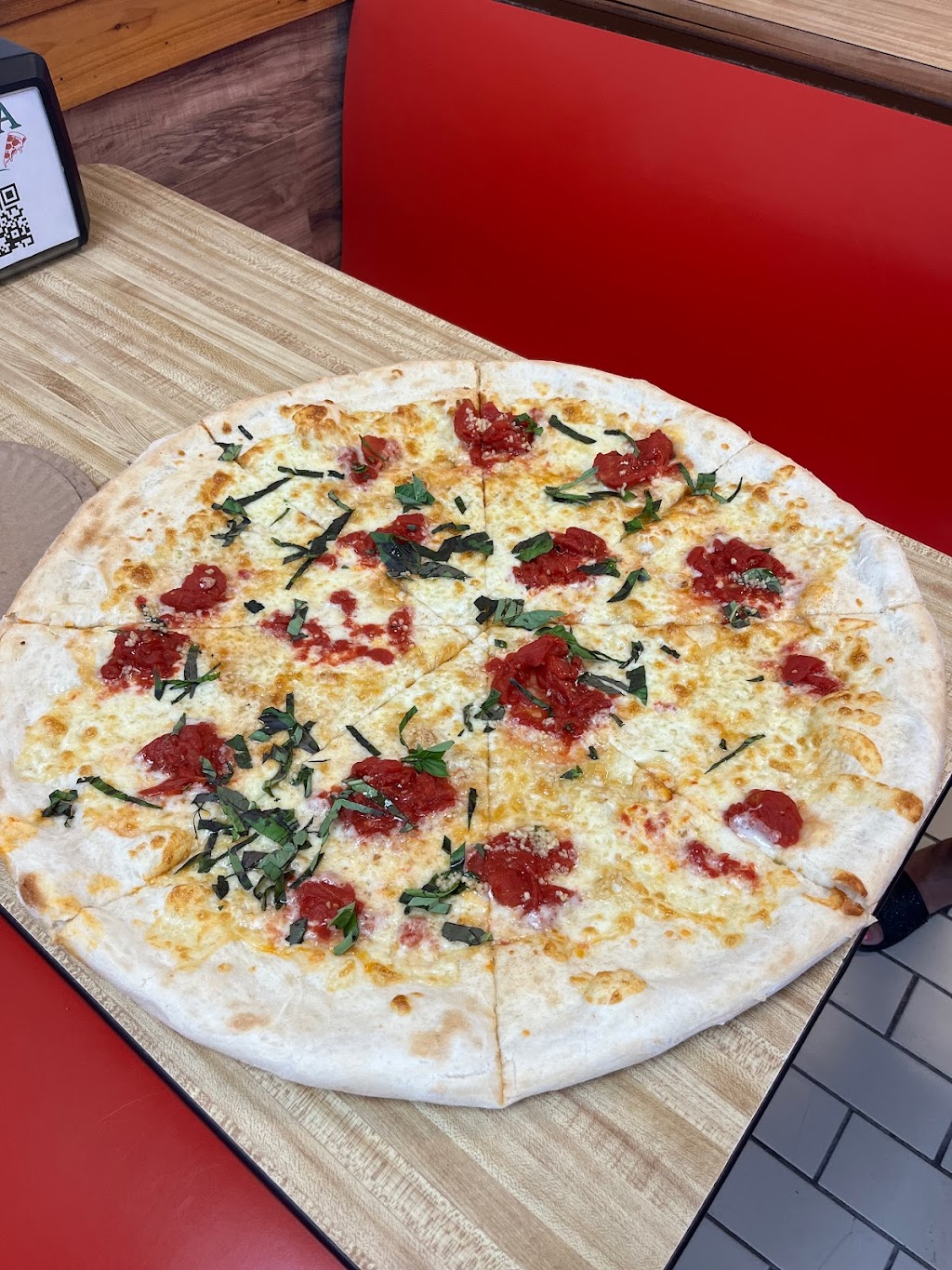 Roma Pizza | 656 Boardwalk, Ocean City, NJ 08226 | Phone: (609) 399-6597