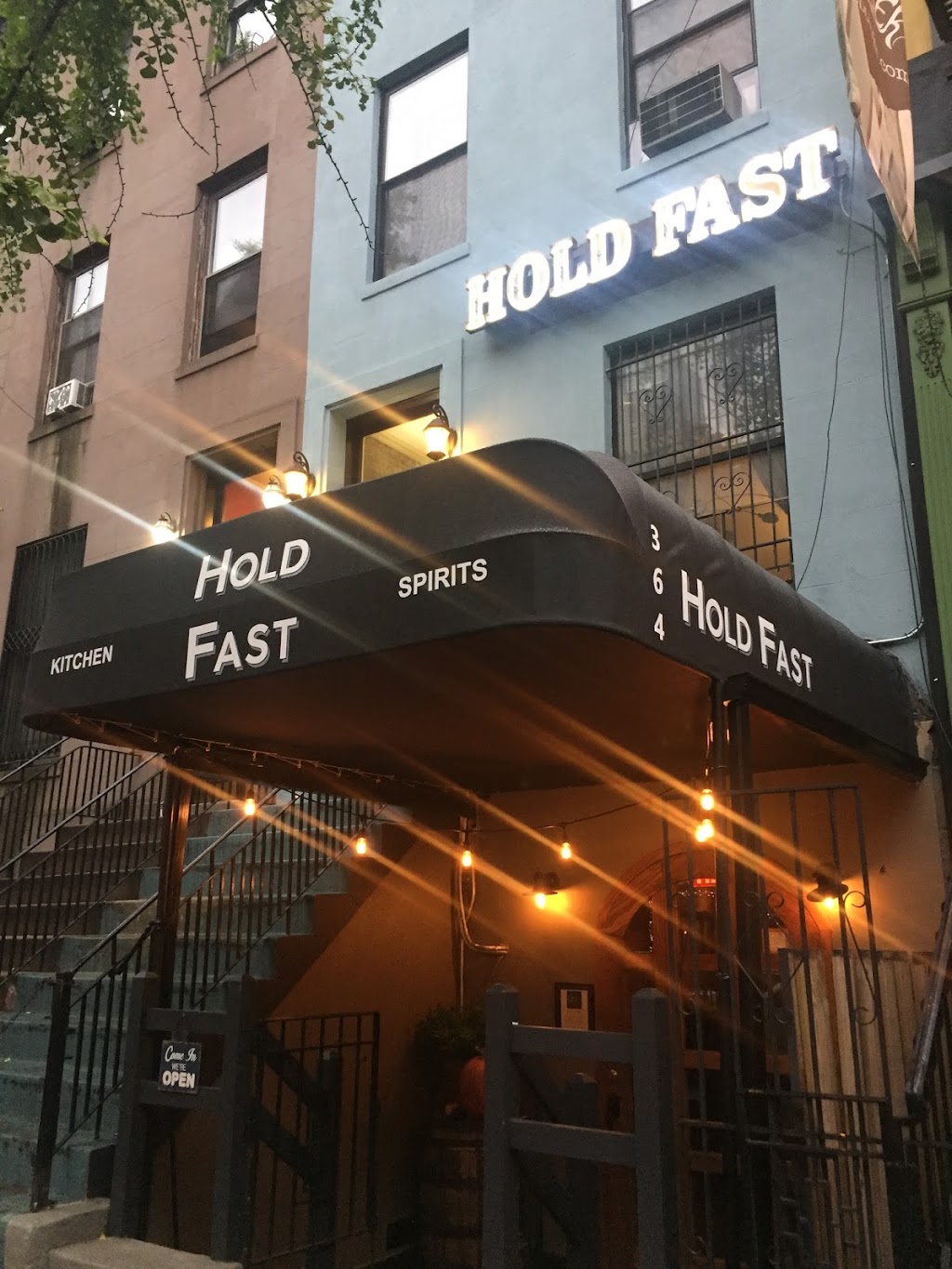 Hold Fast Kitchen and Spirits | 364 W 46th St, New York, NY 10036 | Phone: (917) 261-6691