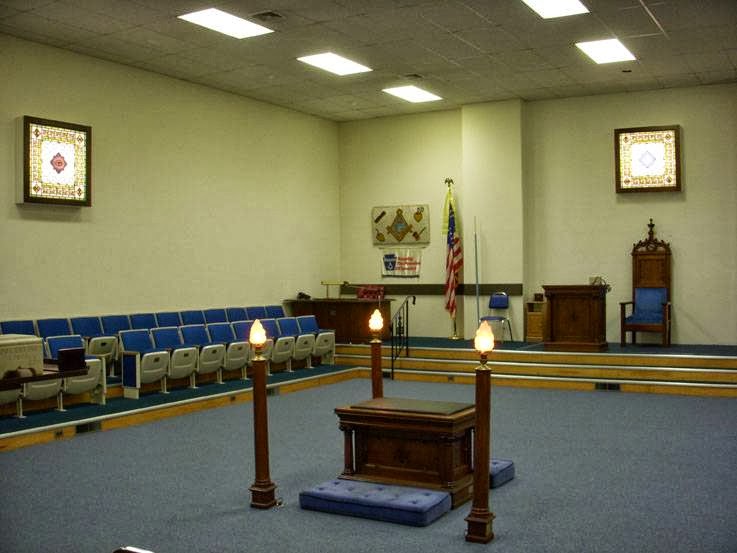 Palestine-Roxborough Masonic Hall Lodge No. 135 | 801 Ridge Pike, Lafayette Hill, PA 19444 | Phone: (215) 487-3997