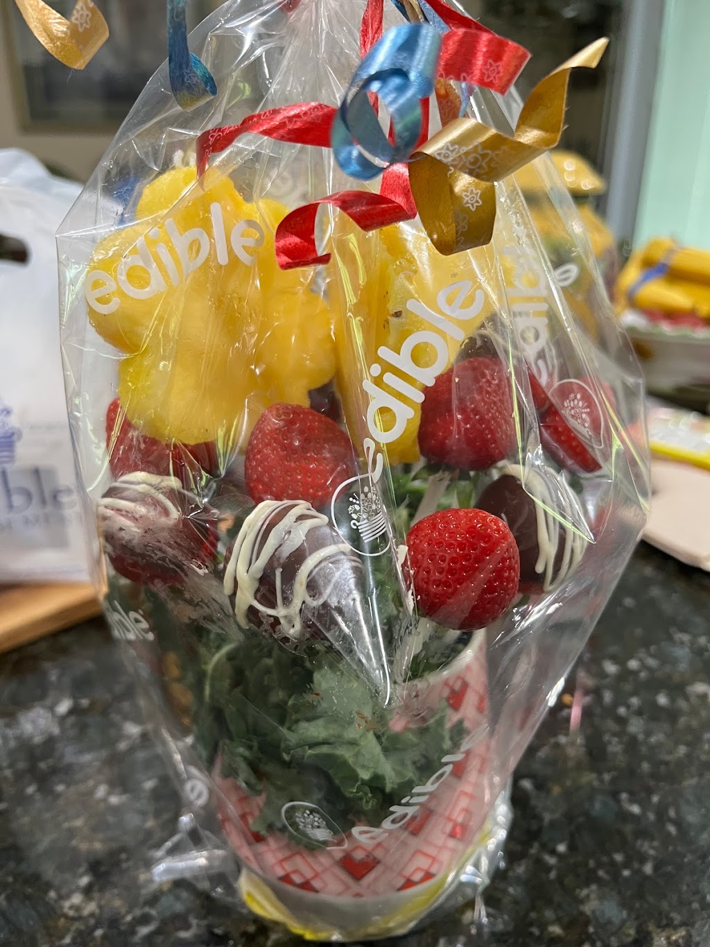 Edible Arrangements | 346 NY-25A Suite 88, Rocky Point, NY 11778 | Phone: (631) 744-8888