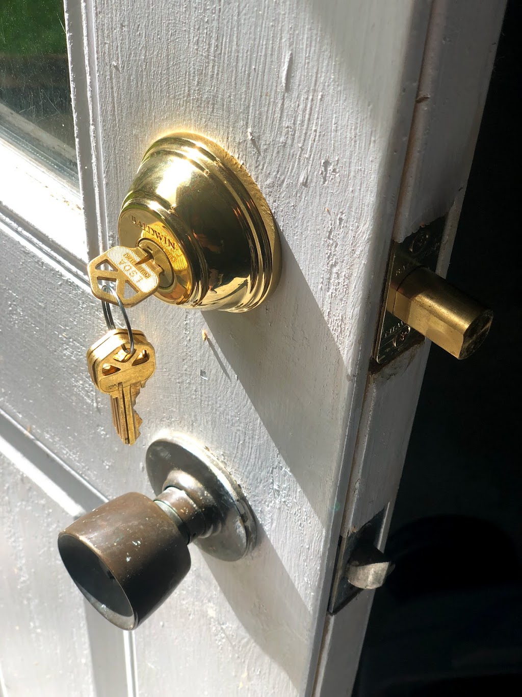CT Security Locksmiths | 354 Main St Suite 7, Newington, CT 06111 | Phone: (860) 734-3719