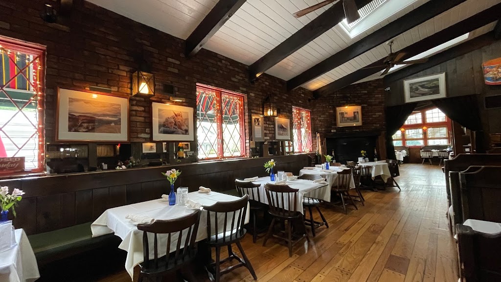 Fife n Drum Restaurant & Inn | 53 N Main St, Kent, CT 06757 | Phone: (860) 927-3509