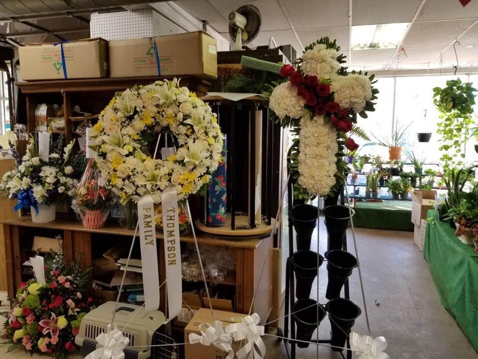 Green Grove Flower Shop | 3281 Valley Rd, Basking Ridge, NJ 07920 | Phone: (908) 379-8788