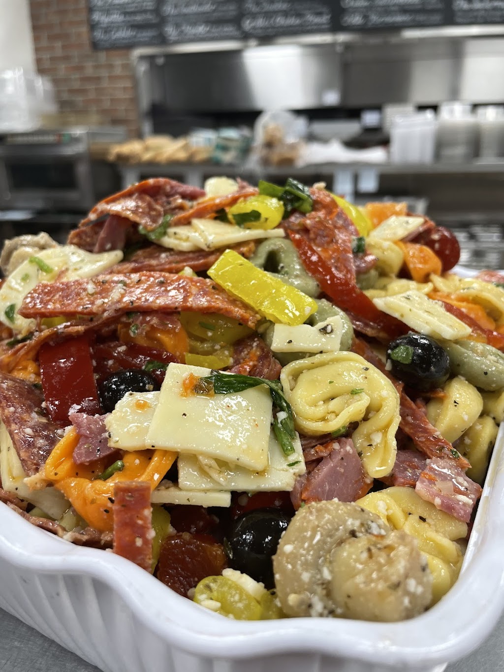 Calabrese Market & Deli | 54 Park St, West Springfield, MA 01089 | Phone: (413) 455-1196