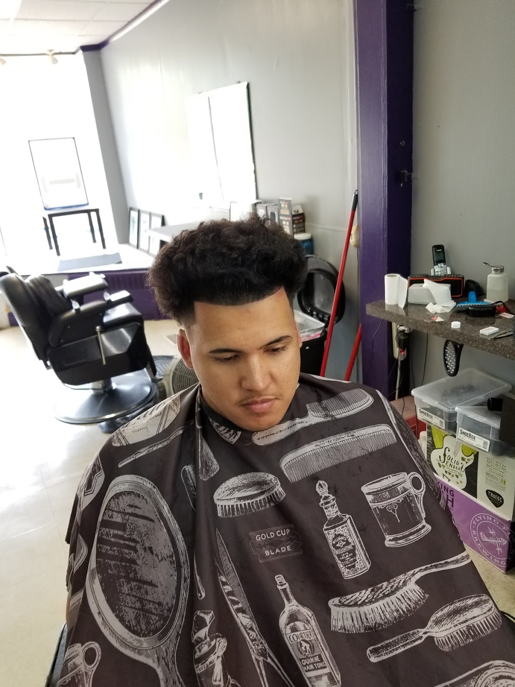 Garys Barber Shop | 12 E Main St, Maple Shade, NJ 08052 | Phone: (856) 414-1015