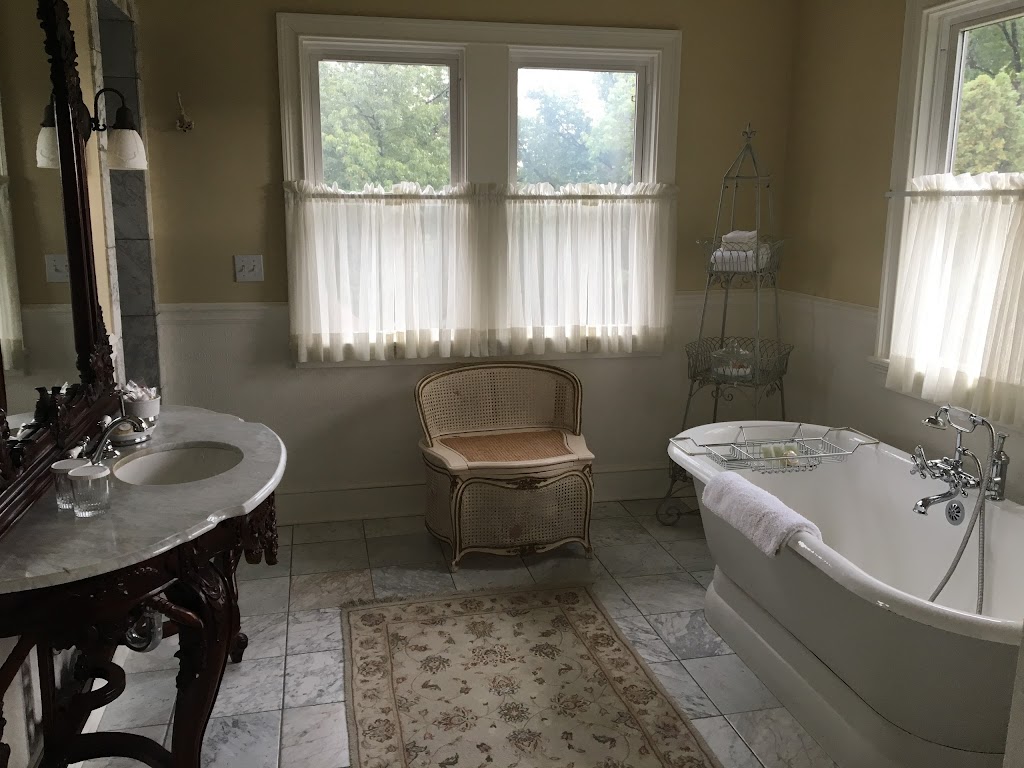 Mount Merino Manor Vacation House | 4317 NY-23, Hudson, NY 12534 | Phone: (518) 828-5583