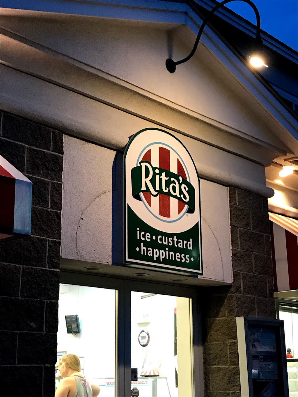 Ritas Italian Ice & Frozen Custard | 358 Scott Swamp Rd, Farmington, CT 06032 | Phone: (860) 677-0880