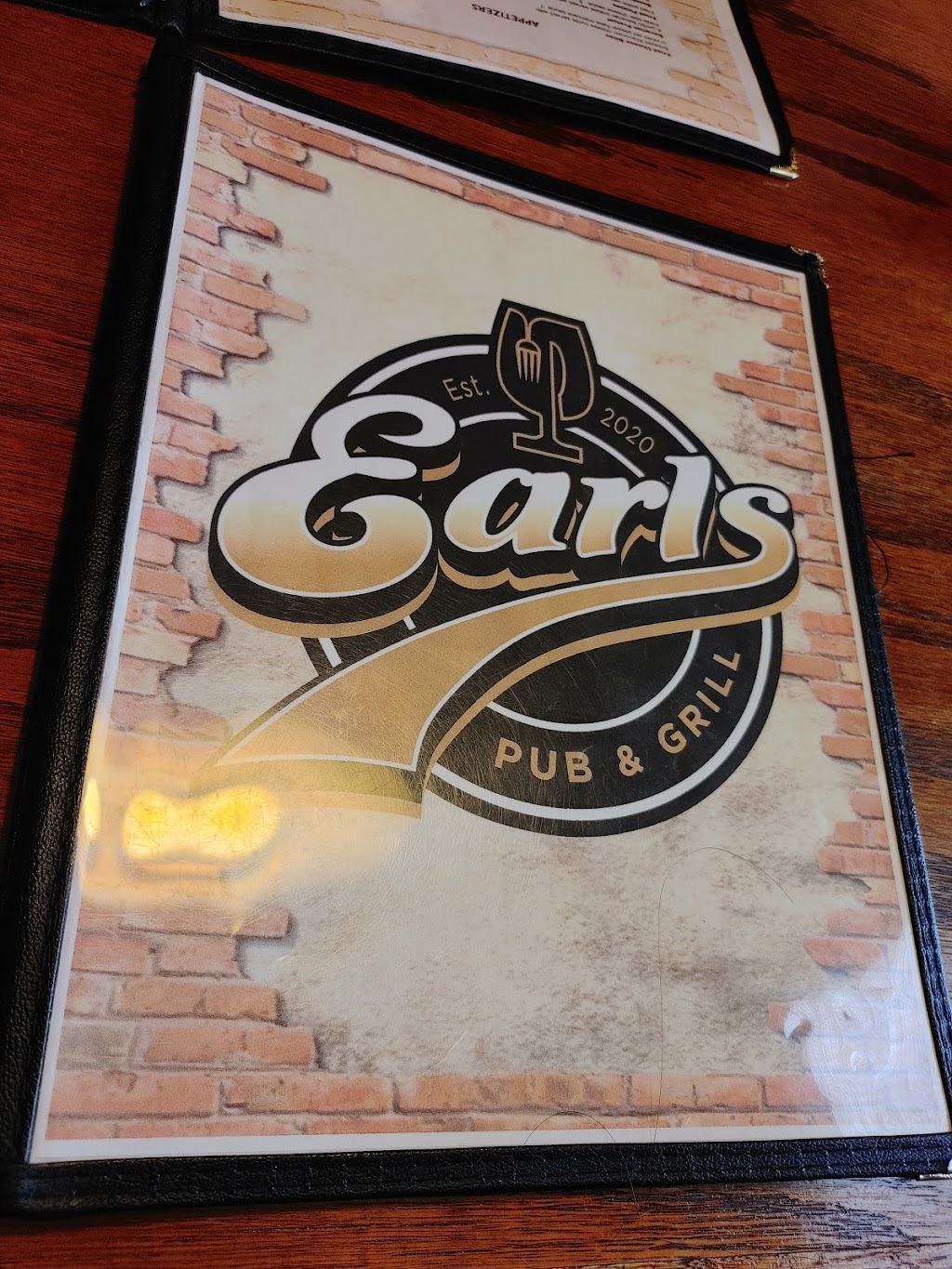 Earls Pub and Grill | 254 Main St N, Trumbauersville, PA 18970 | Phone: (215) 538-2121