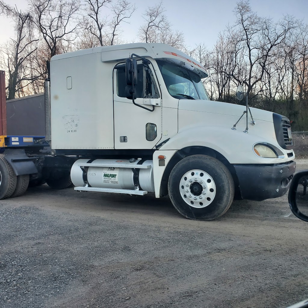 Top Choice Trucking Llc | 1550 Matassino Rd Suite #B, New Castle, DE 19720 | Phone: (302) 375-5637