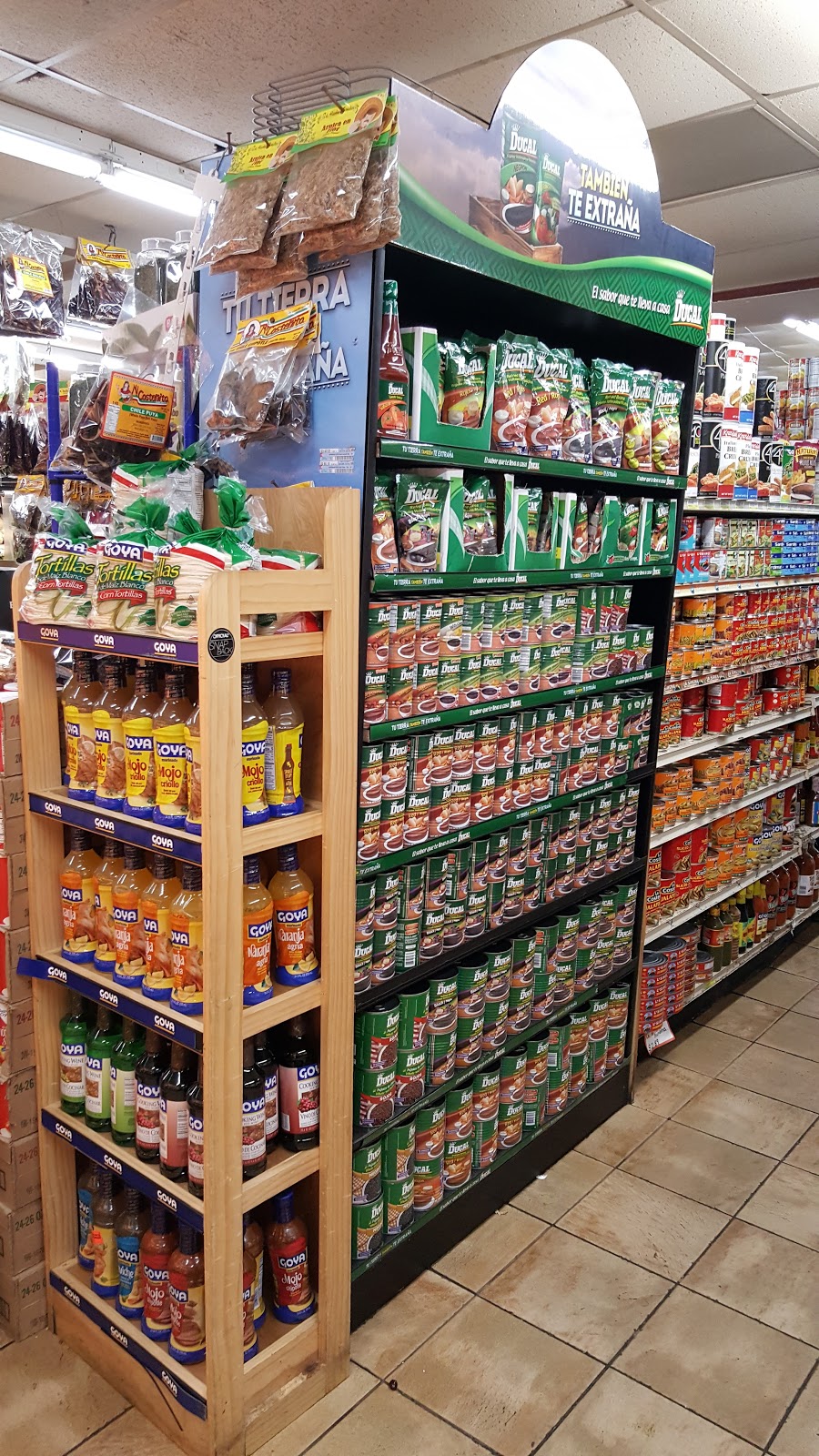 Riverhead Supermarket & Deli | 945 W Main St, Riverhead, NY 11901 | Phone: (631) 208-1369