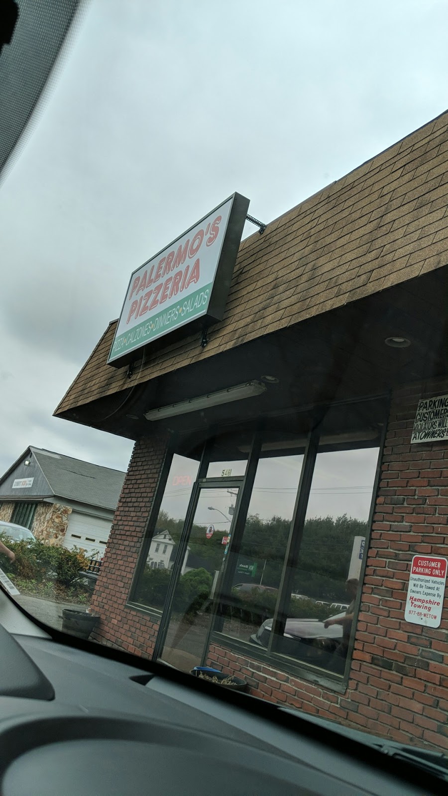 Palermos Pizzeria | 546 Center St, Ludlow, MA 01056 | Phone: (413) 589-1416