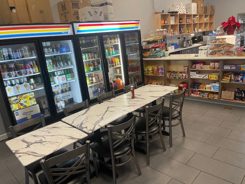 La Via Deli | 1034-3 Suffolk Ave, Brentwood, NY 11717 | Phone: (631) 388-5249