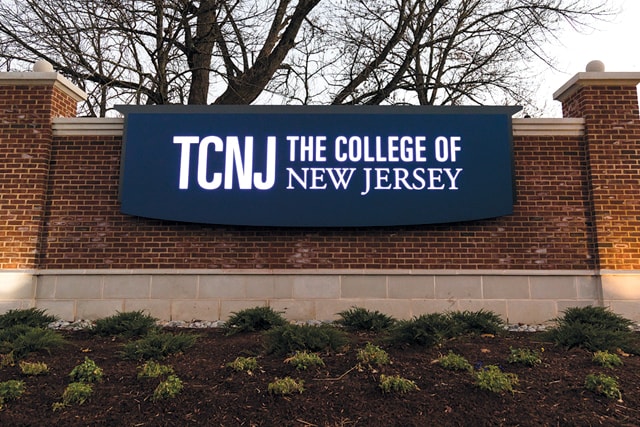 TCNJ Graduate and Continuing Education | Green Hall, 2000 Pennington Rd #111, Ewing Township, NJ 08618 | Phone: (609) 771-2300