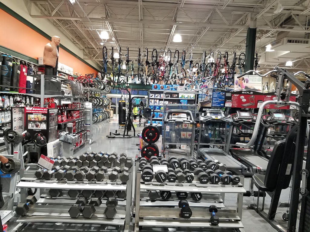 DICKS Sporting Goods | 7 Green Acres Rd W, Valley Stream, NY 11582 | Phone: (516) 256-8722