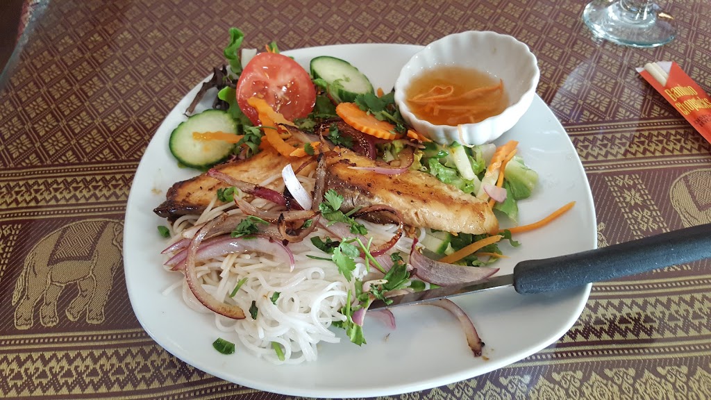 Saigon City Restaurant | 1315 Boston Post Rd, Old Saybrook, CT 06475 | Phone: (860) 388-6888