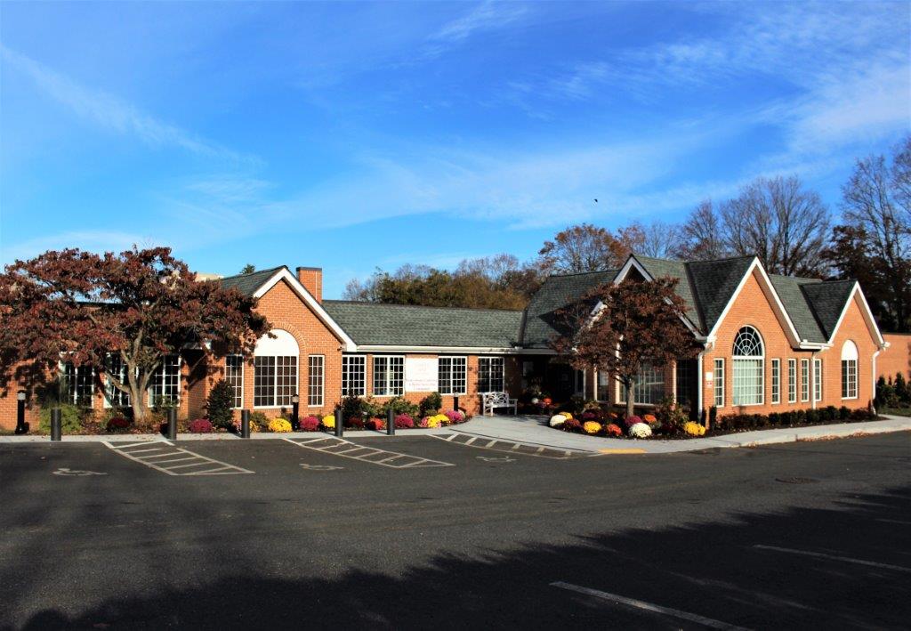 Lutheran Home of Southbury | 990 Main St N, Southbury, CT 06488 | Phone: (203) 264-9135