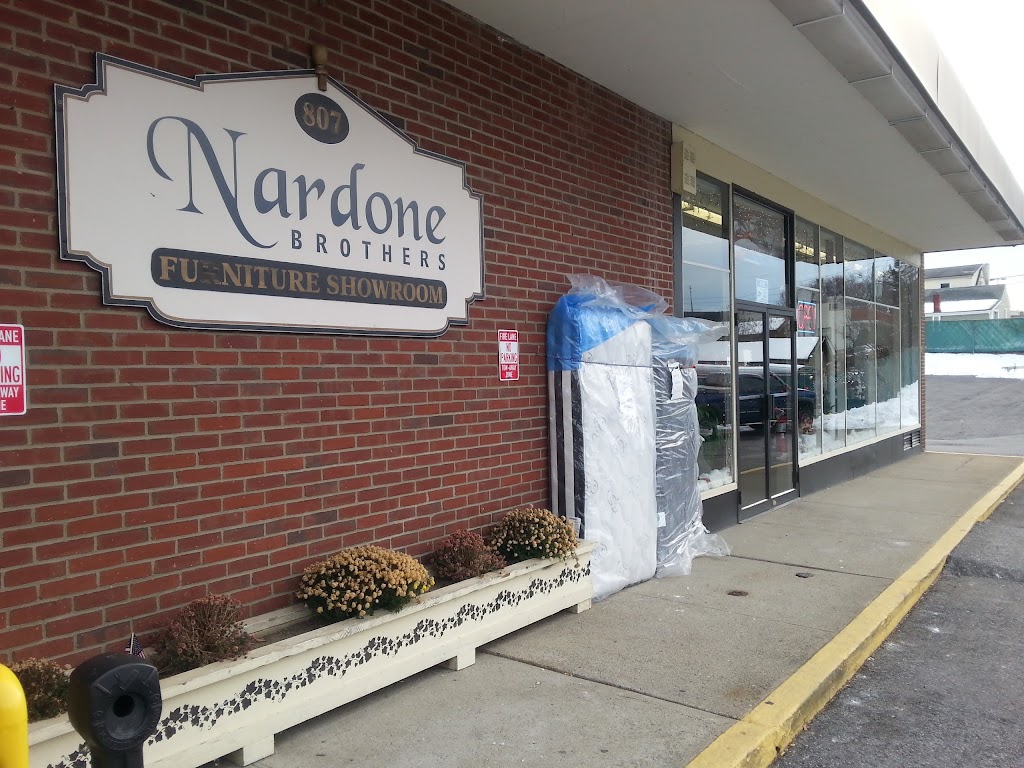 Nardone Brothers Furniture Inc. | 807 Washington St, Peekskill, NY 10566 | Phone: (914) 737-2664
