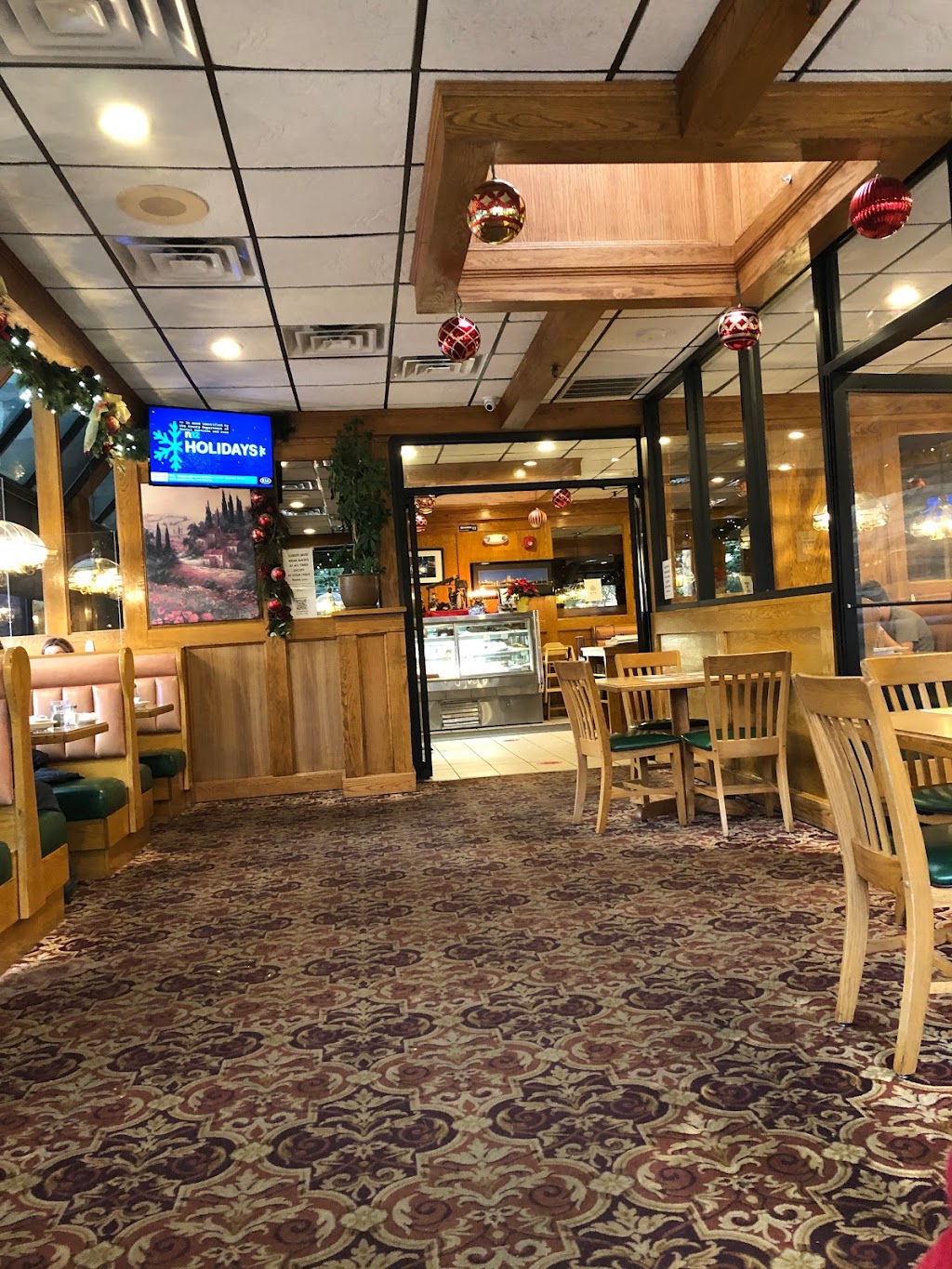 California Diner | 570 Sunrise Hwy, Patchogue, NY 11772 | Phone: (631) 363-5338