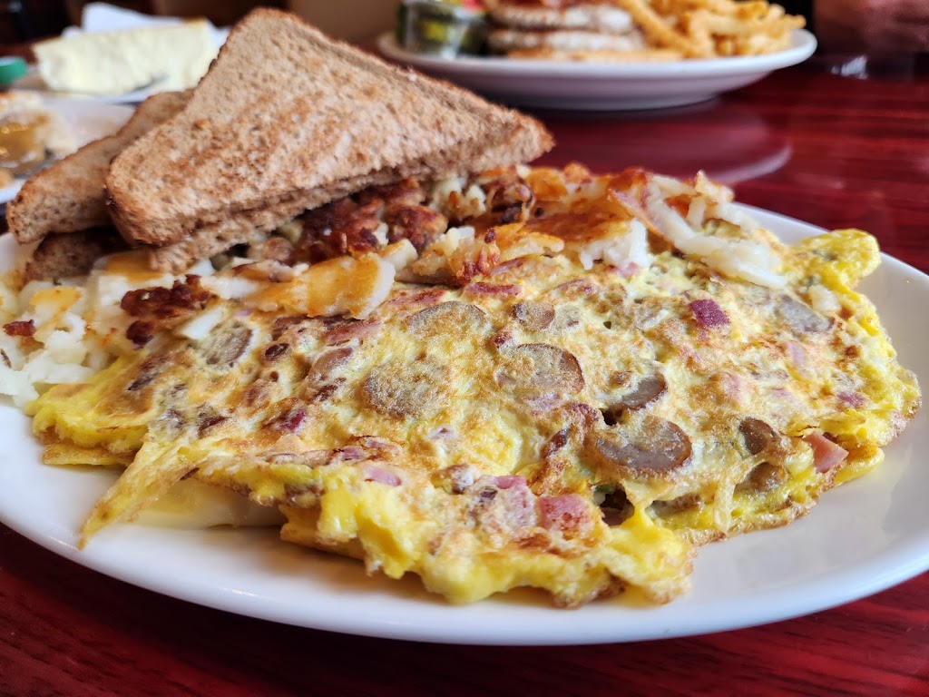 Deepwater Diner | 449 Shell Rd, Carneys Point Township, NJ 08069 | Phone: (856) 299-1411