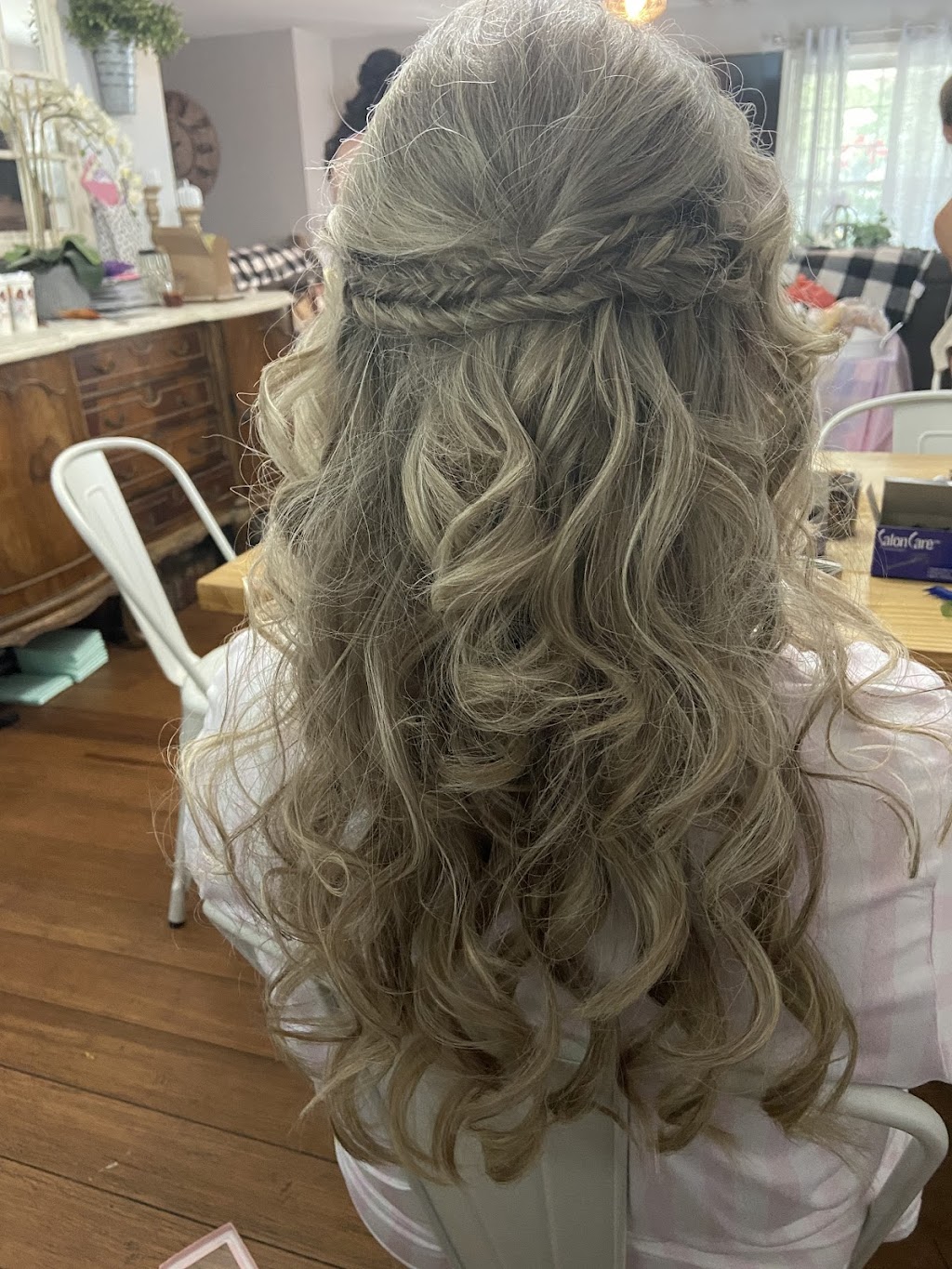 Fuss Hair Bar | 1315 US-9 9 suite 202, Wappingers Falls, NY 12590 | Phone: (845) 218-9111