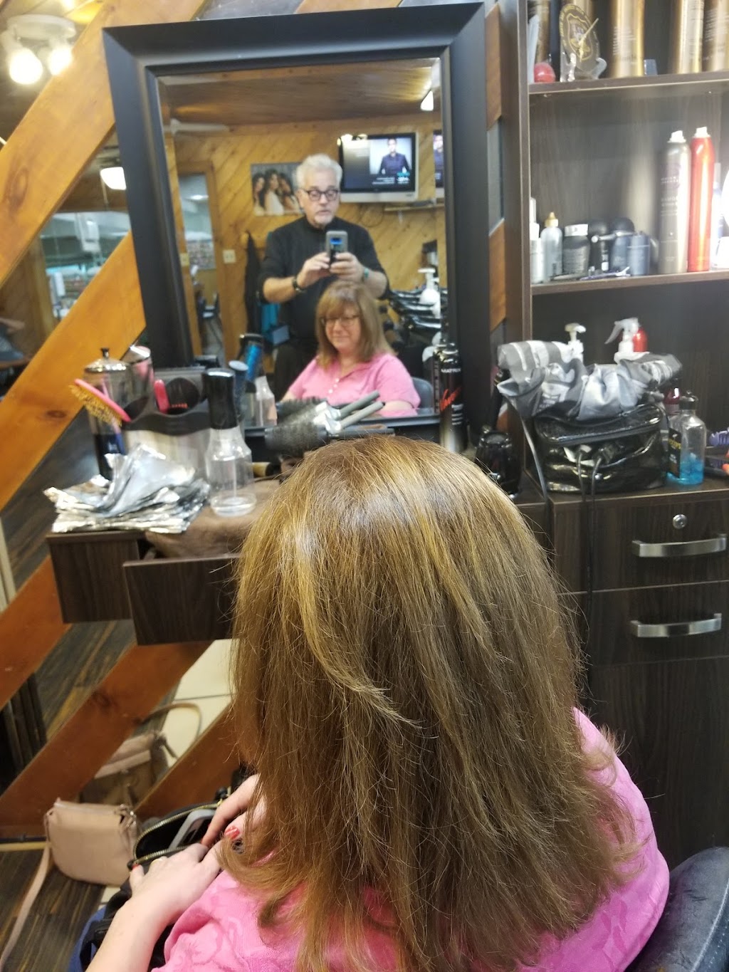 Wild Hairs Salon | 508 Denise Ct, Williamstown, NJ 08094 | Phone: (856) 629-4712