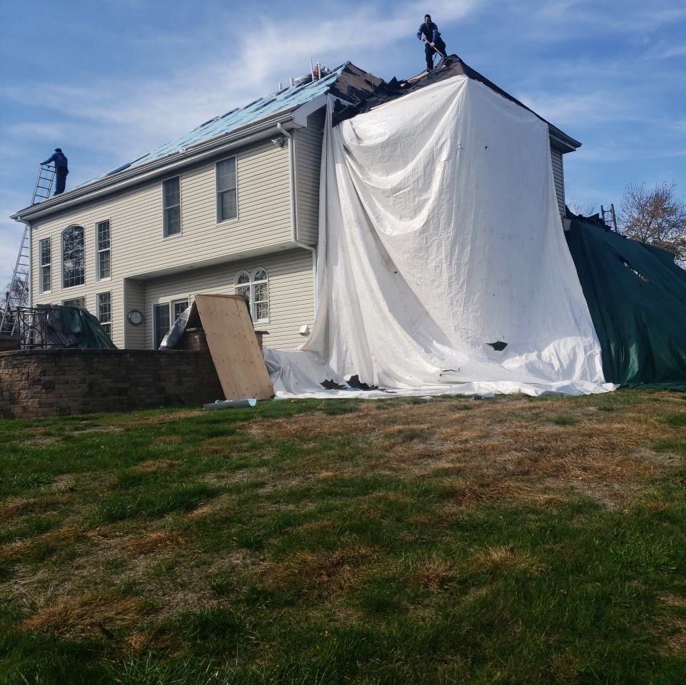 Revolution Roofing and Remodeling, Inc | 13 Orly Way, Burlington Township, NJ 08016 | Phone: (609) 356-2560