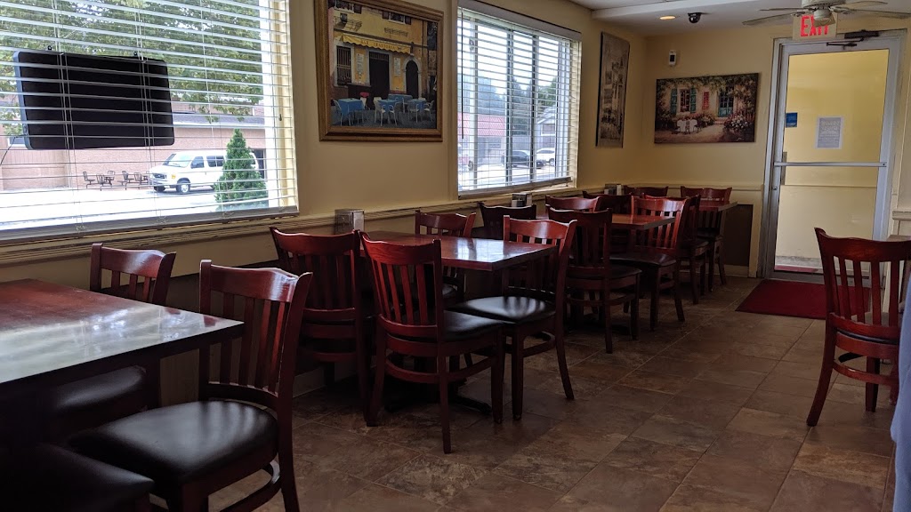 Pullellas Pizza Parlor | 2 Berlin Rd N, Lindenwold, NJ 08021 | Phone: (856) 783-4664