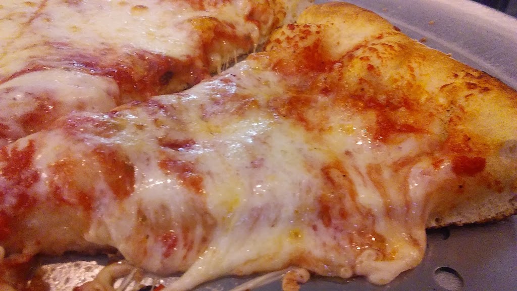 Giovannis Pizza And Gyro King | 206 Pennsylvania Ave, Matamoras, PA 18336 | Phone: (570) 491-5556