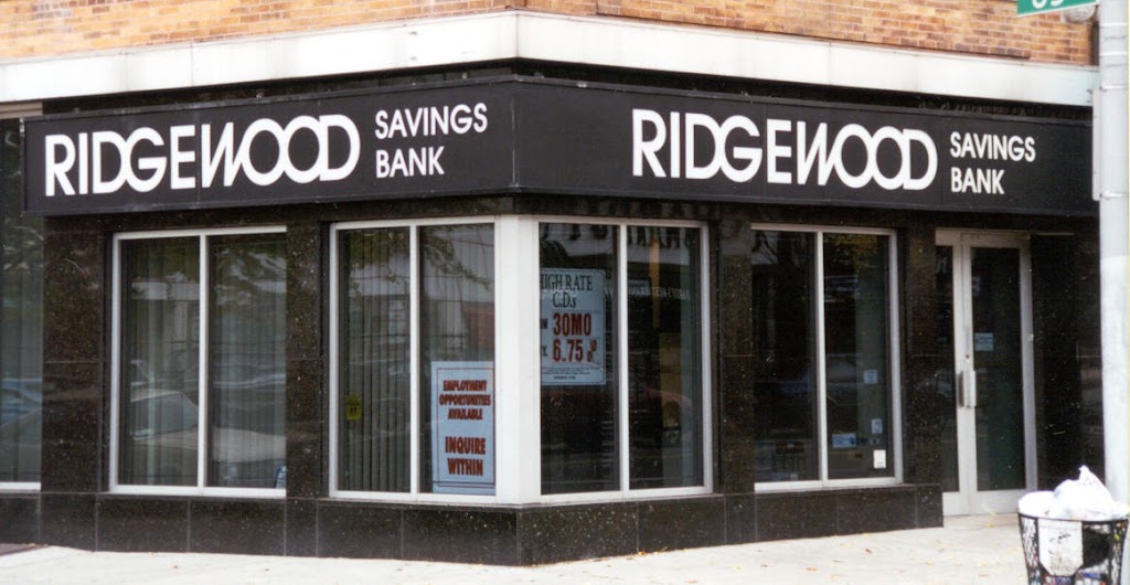 Ridgewood Savings Bank | 65-01 Myrtle Ave, Queens, NY 11385 | Phone: (718) 821-8200