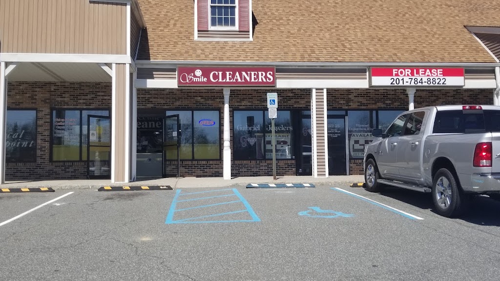 Smile Cleaners | 440 Main Rd #4, Towaco, NJ 07082 | Phone: (973) 316-0044