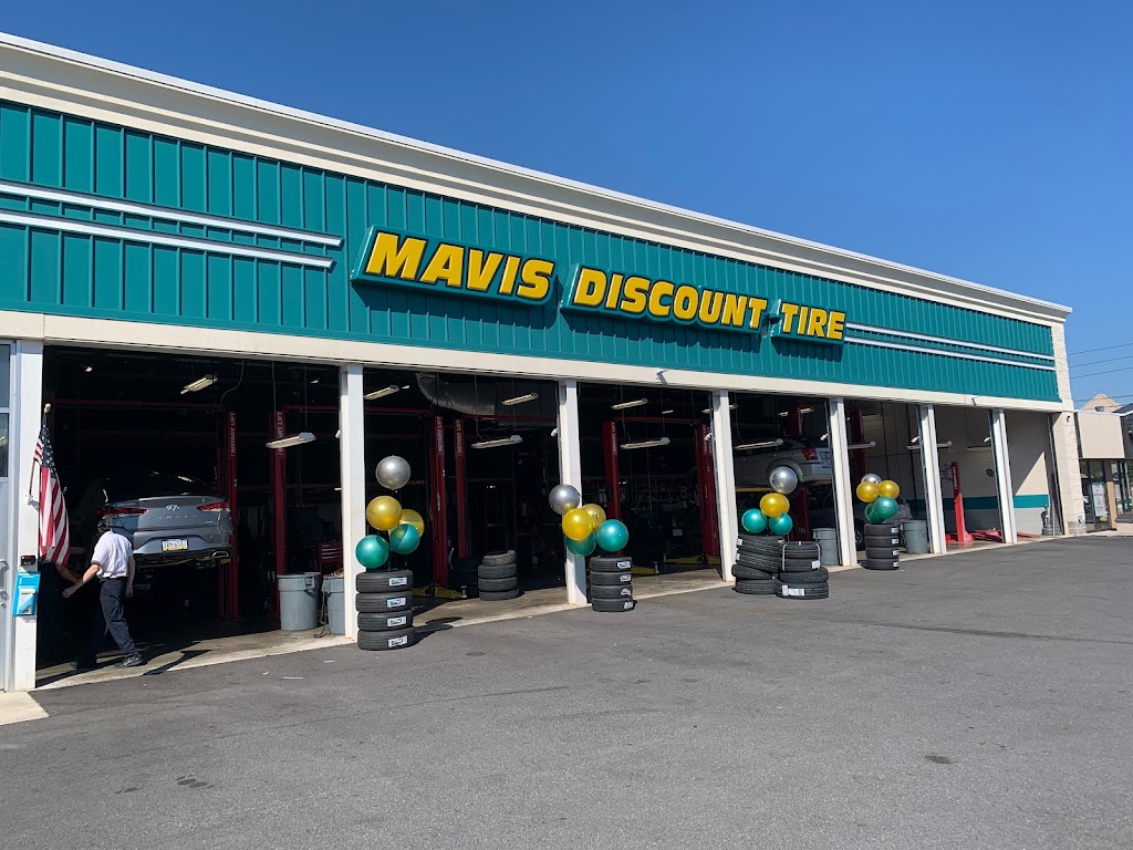 Mavis Discount Tire | 2350 MacArthur Rd, Whitehall, PA 18052 | Phone: (484) 823-5095