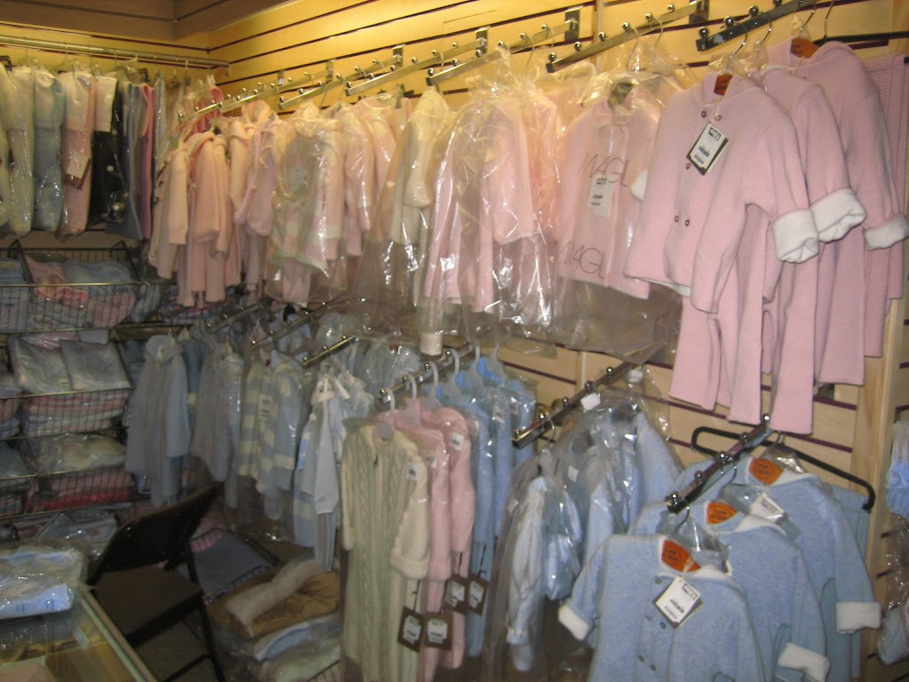 Simis of London Childrens Wear | 6 Garfield Rd, Monroe, NY 10950 | Phone: (845) 783-0800