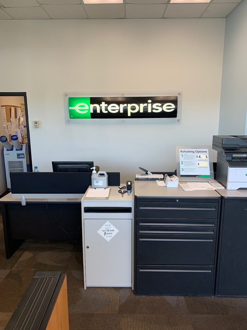 Enterprise Rent-A-Car | 686 Rubber Ave, Naugatuck, CT 06770 | Phone: (203) 729-7177