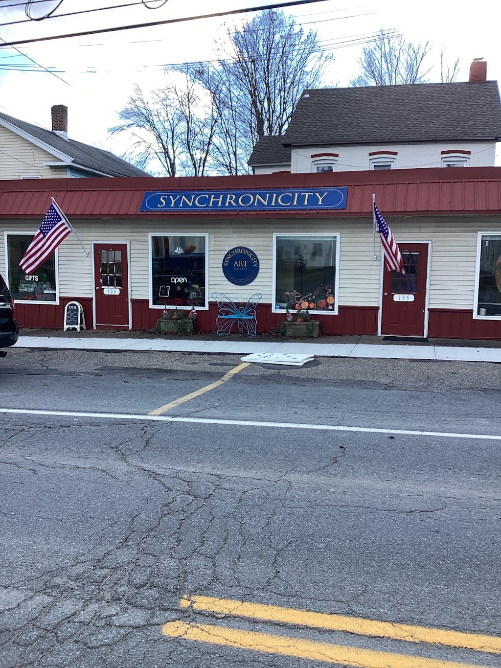 Synchronicity Gallery | 135 Sullivan St, Wurtsboro, NY 12790 | Phone: (845) 594-8920