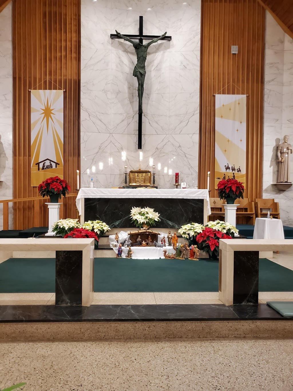 St Therese Church | 555 Middletown Ave, North Haven, CT 06473 | Phone: (203) 239-1671
