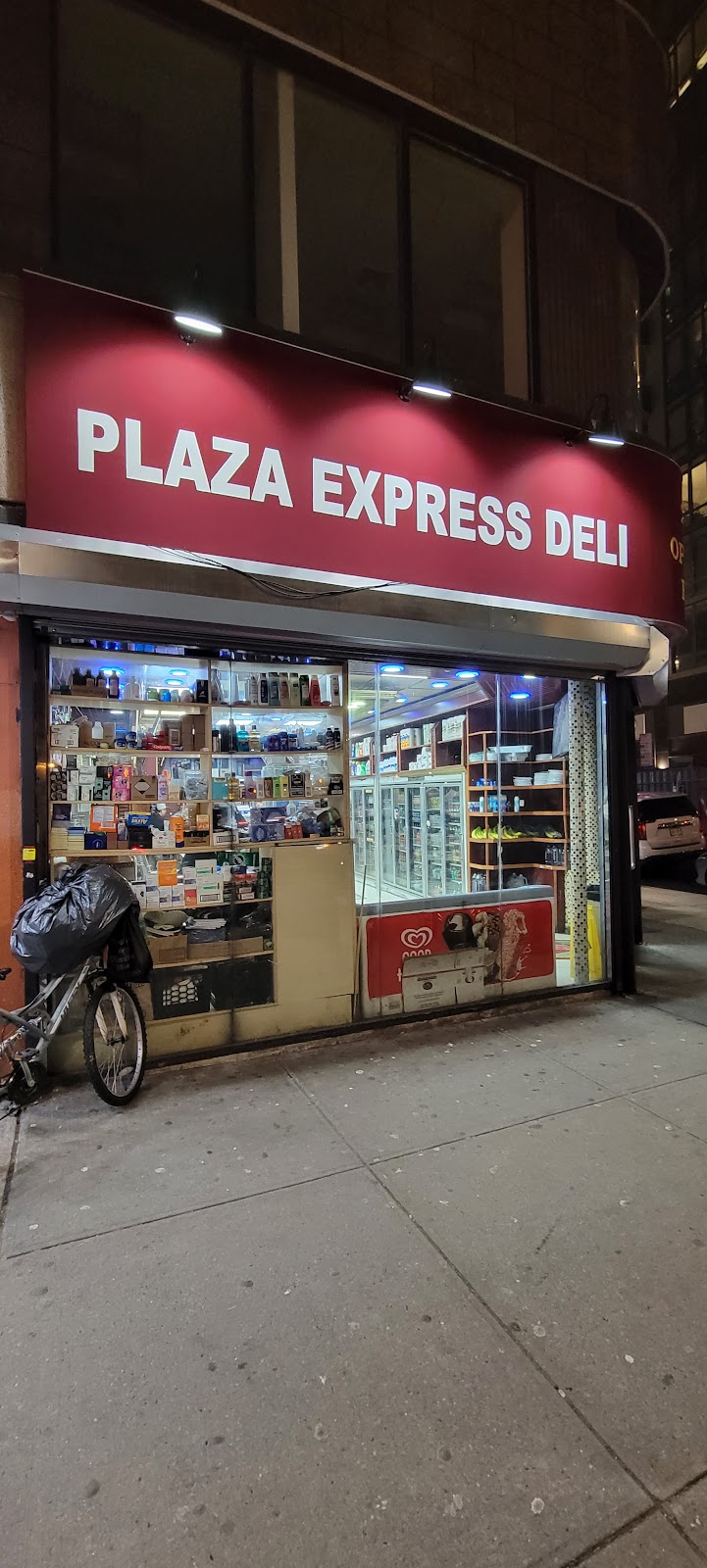 Plaza Express Deli | 2700 Queens Plaza S, Queens, NY 11101 | Phone: (718) 361-0847