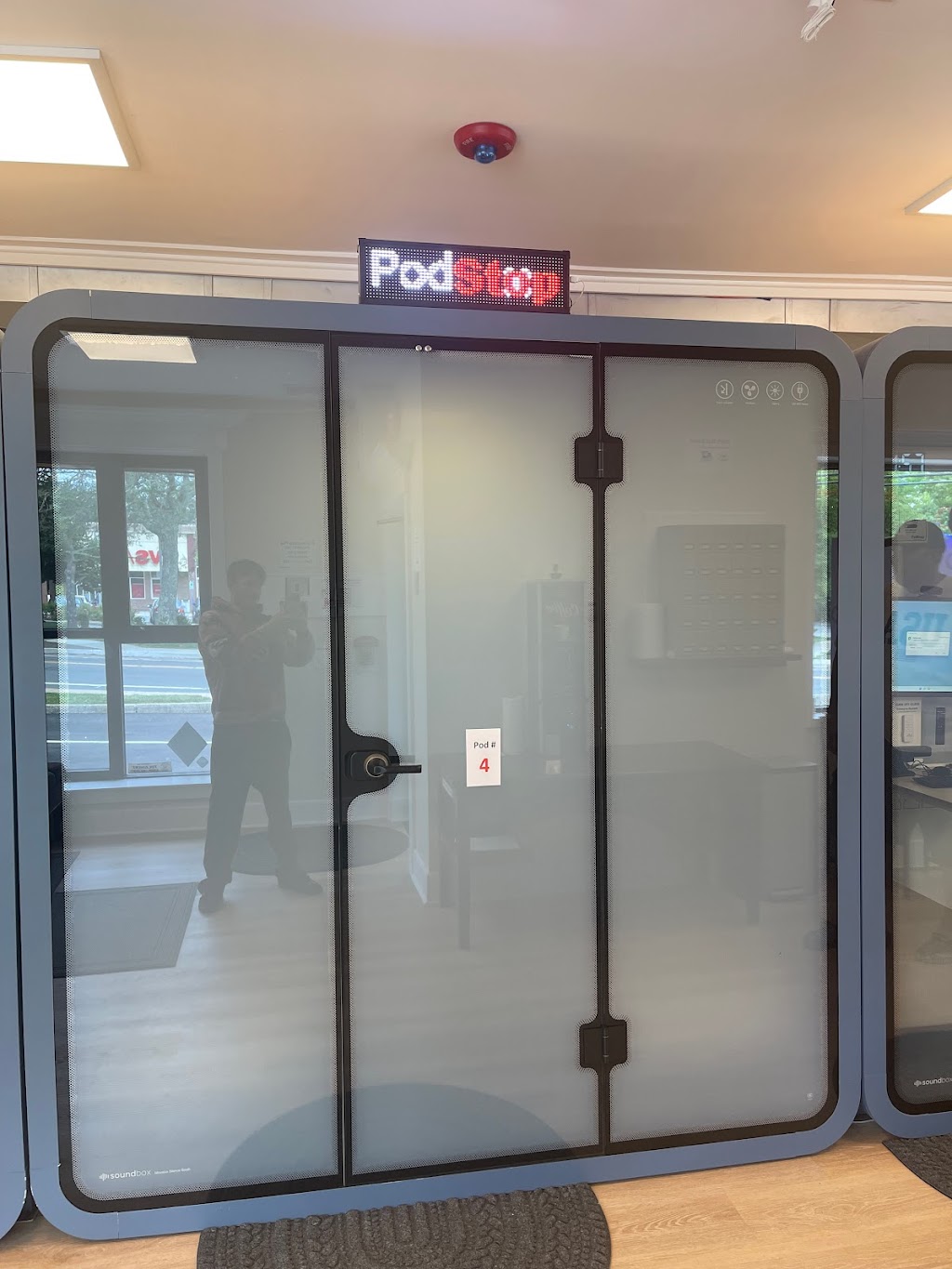 PodStop - Office Space on Demand | 1221 NY-25A, Smithtown, NY 11787 | Phone: (800) 270-6427