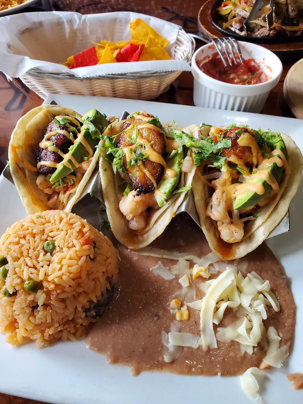 El Patron Mexican Restaurant | 2014 NJ-31, Clinton, NJ 08809 | Phone: (908) 617-5735