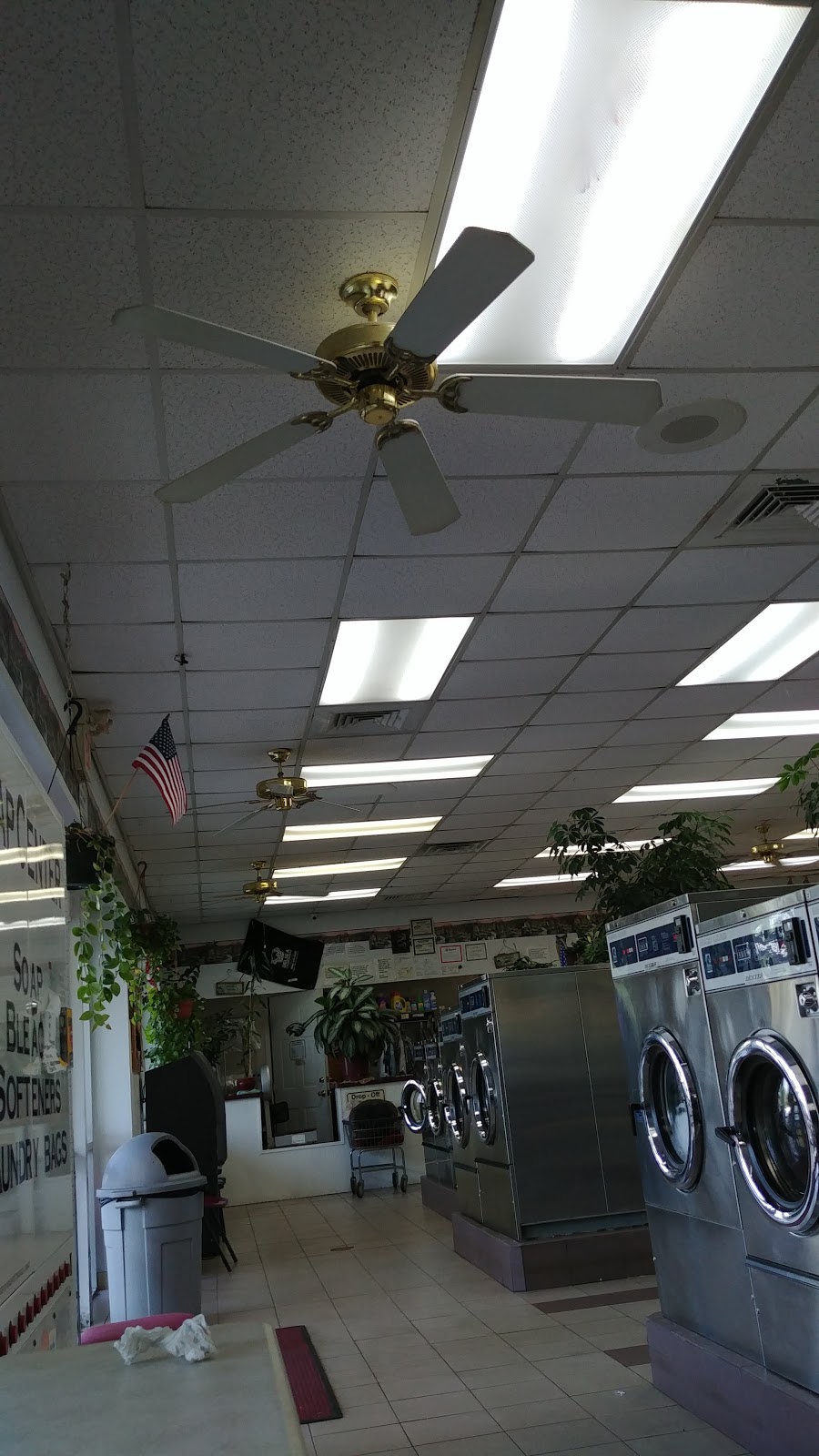 Delsea Laundromat and Dry Cleaners | 1185 S Delsea Dr #6207, Vineland, NJ 08360 | Phone: (856) 696-8287